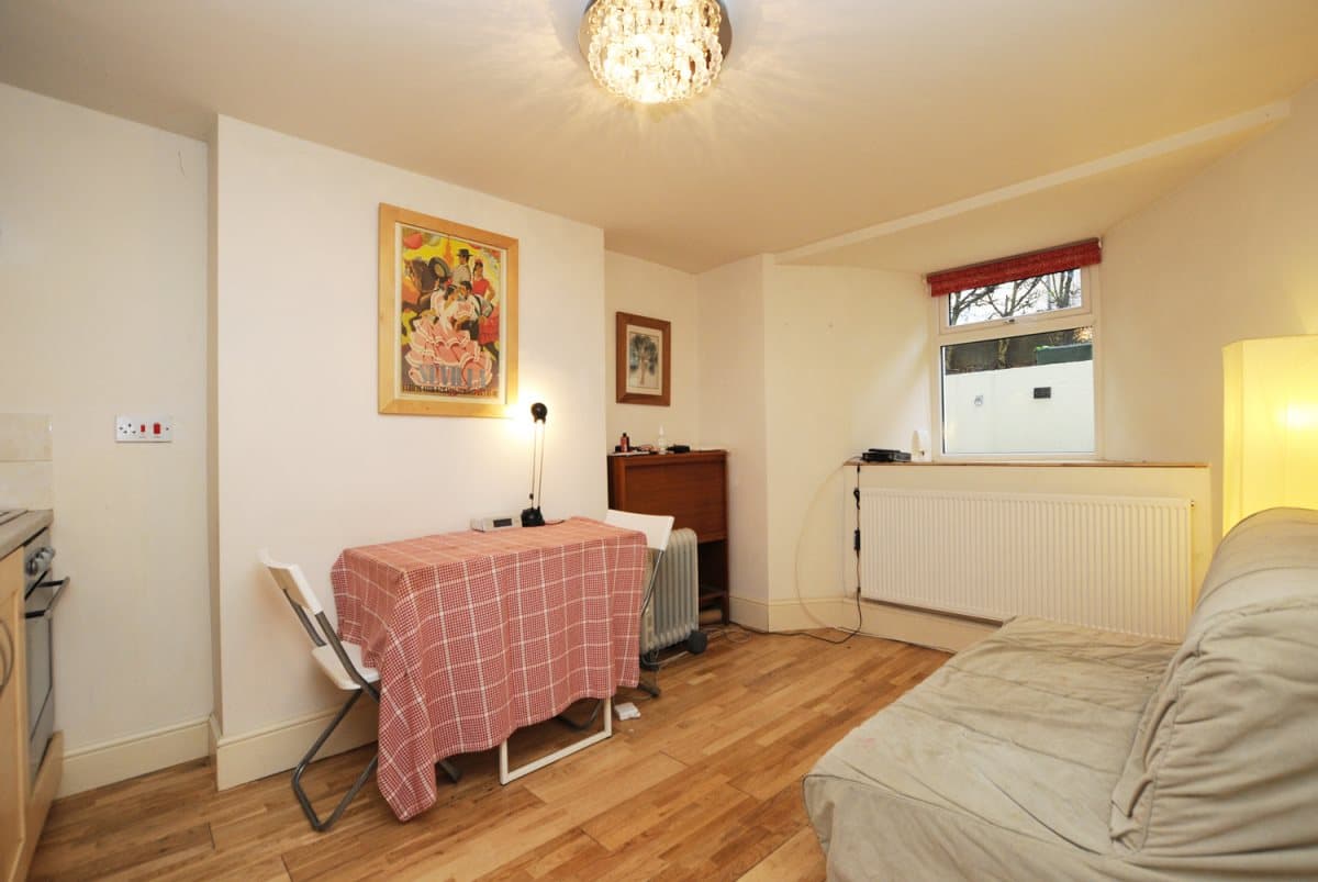 Barretts Grove, Stoke Newington, N16 8AP