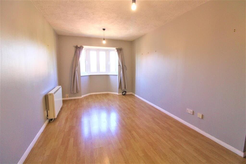 Durants Road, Enfield, EN3 7AX