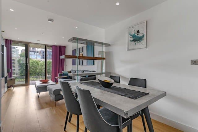 Vita Apartments, Caithness Walk, Croydon, CR0 2WB