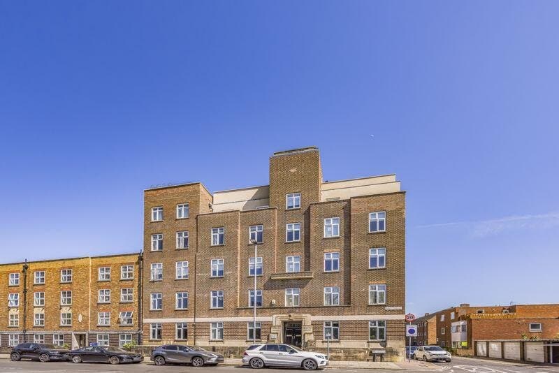 Kings Terrace, Southsea, PO5 3AR