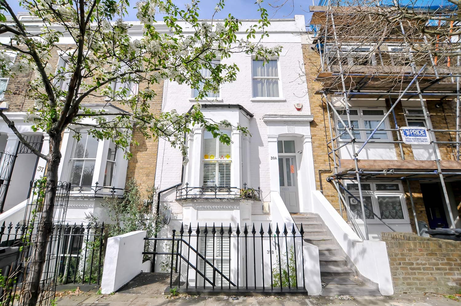 Nevill Road, London, N16