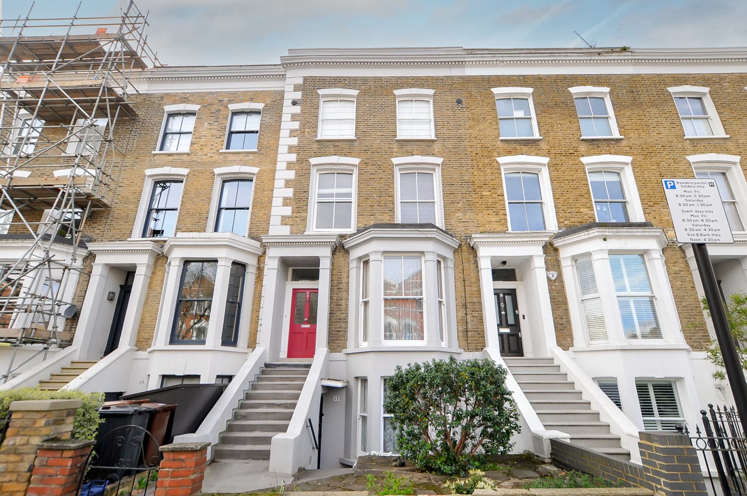 Burma Road, London, N16 9BH