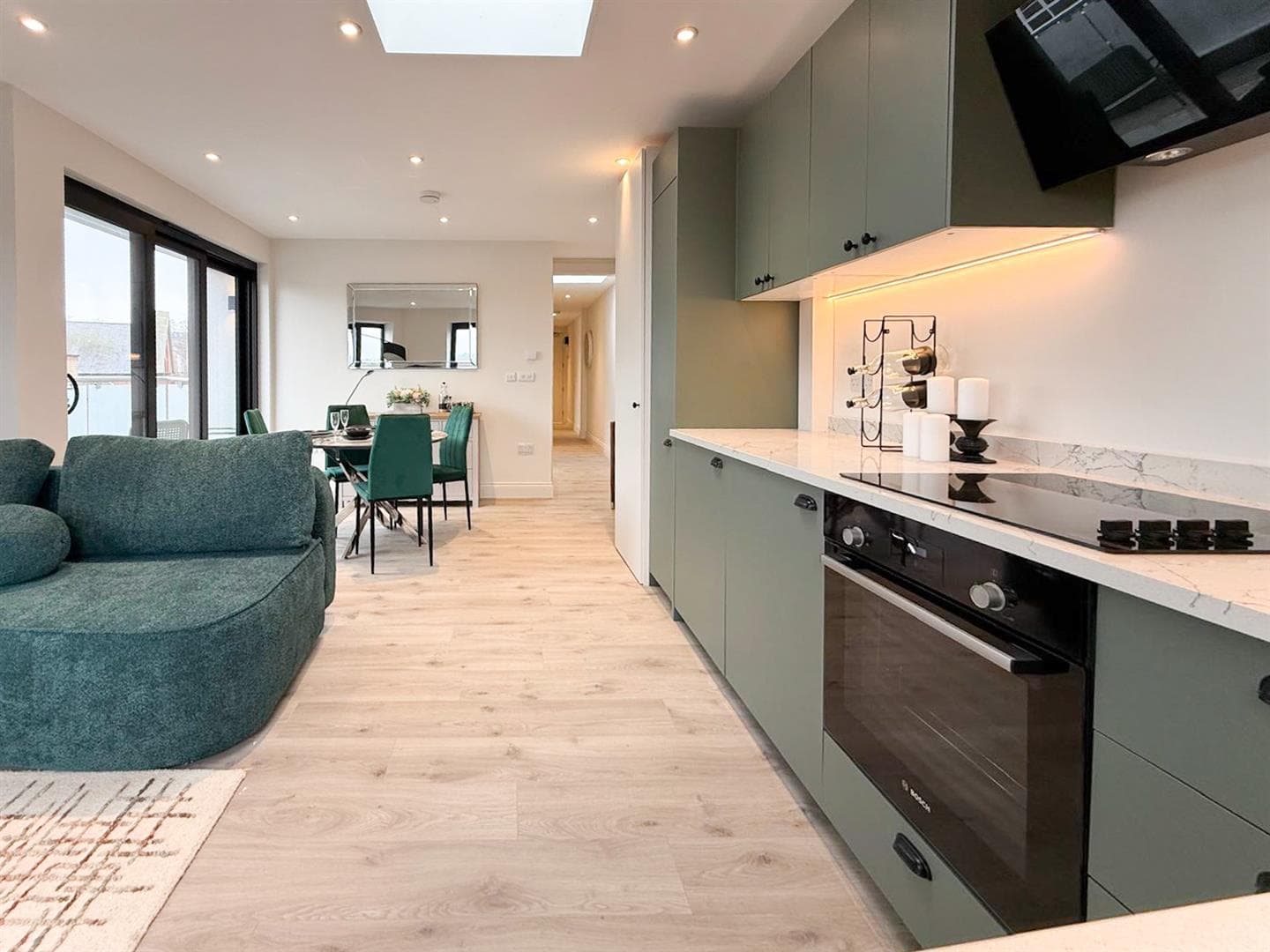 Lansdowne Hill, London, SE27 9AA