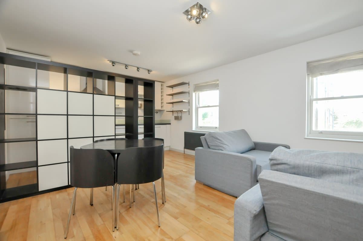 Coopersale Road, Homerton, E9 6AU