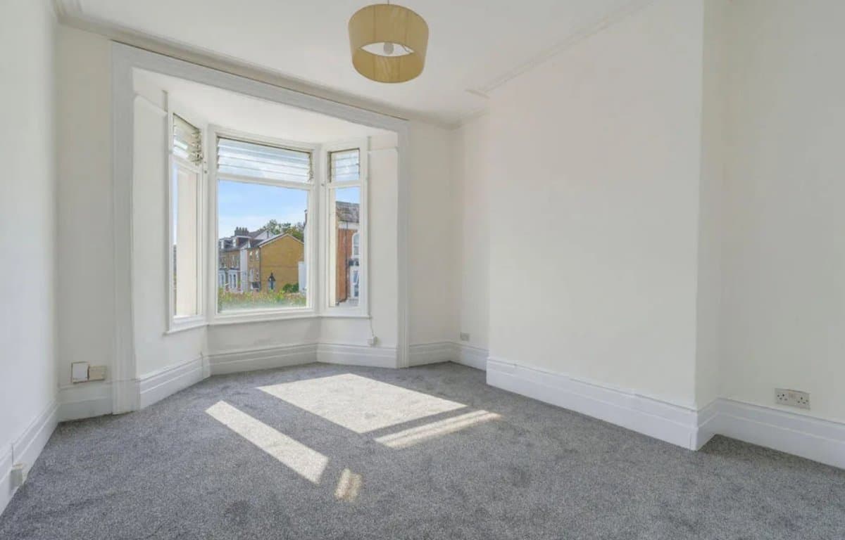 Clifton Road, Selhurst, SE25 6NL